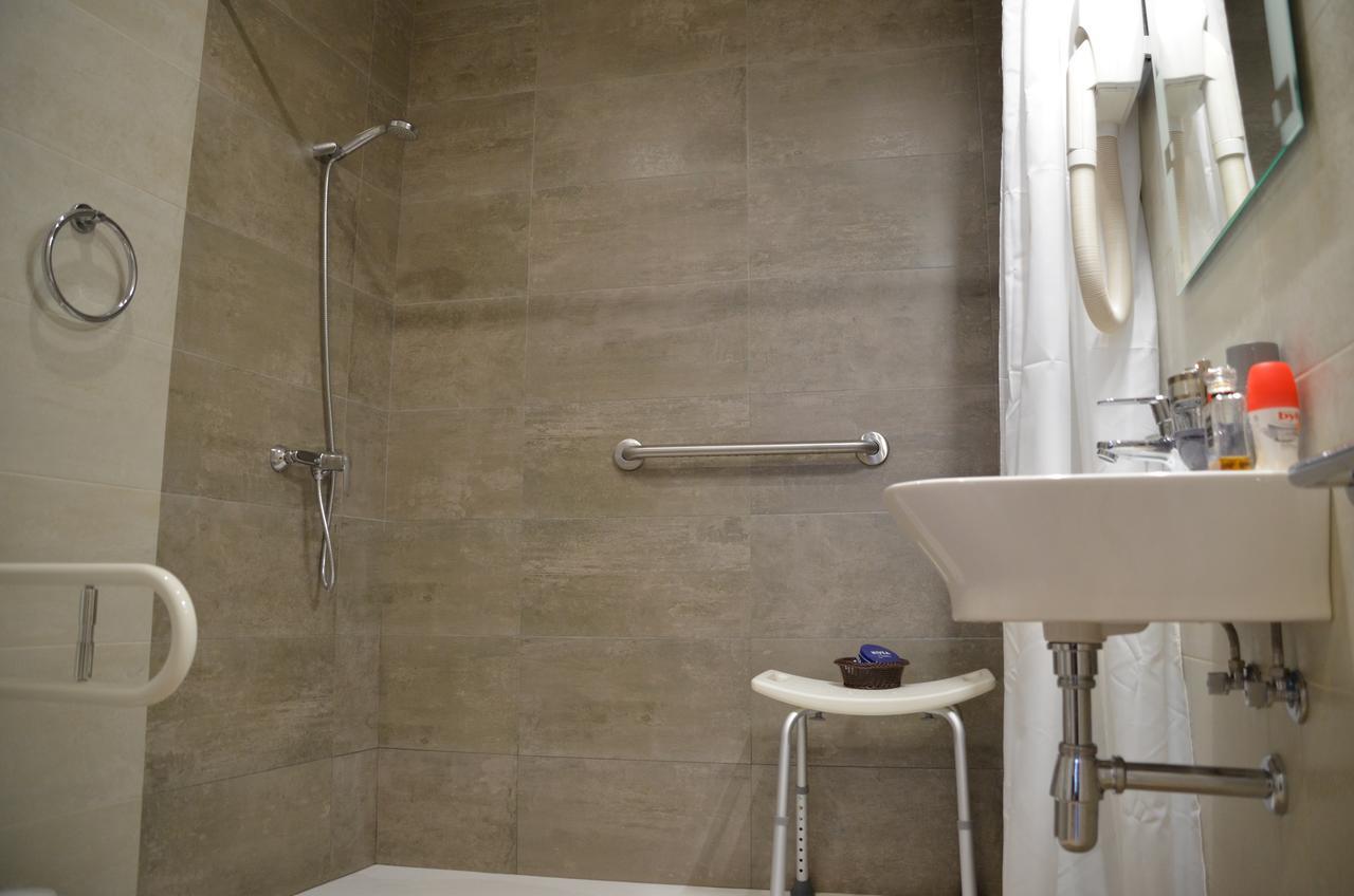 Hotel Dona Lina Sevilha